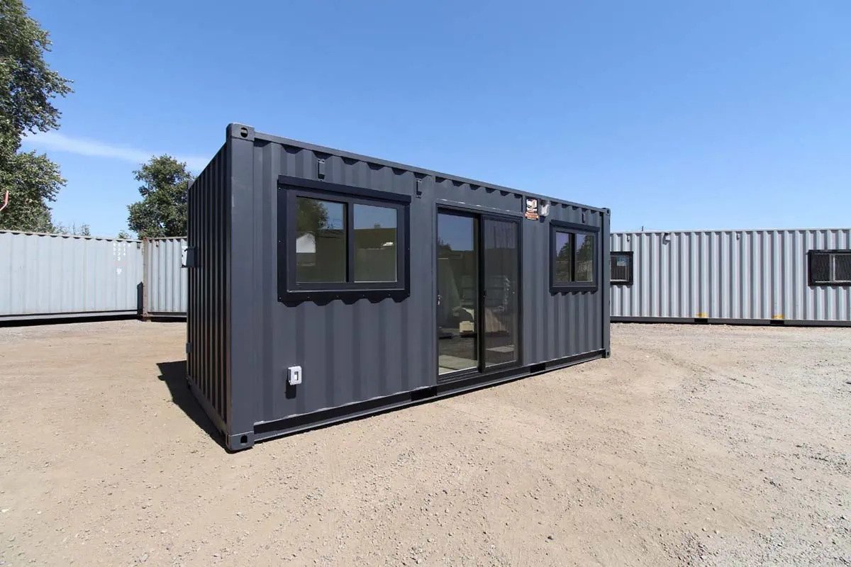 20-custom-container-sales-office-07